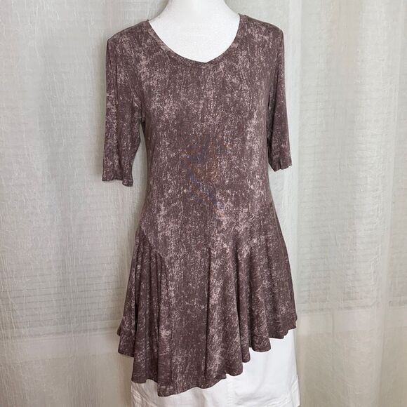 LOGO XS Brown Ivory Almost Mauve Asymmetrical V-Neck Quarter Sleeve Tunic - Picture 1 of 12